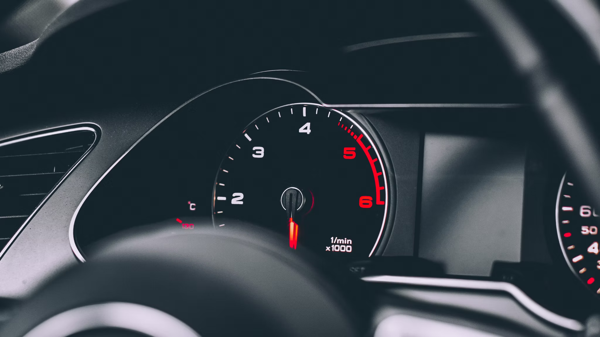 Automated Messaging for Dealerships: Engaging Customers Without Overwhelming Your Team